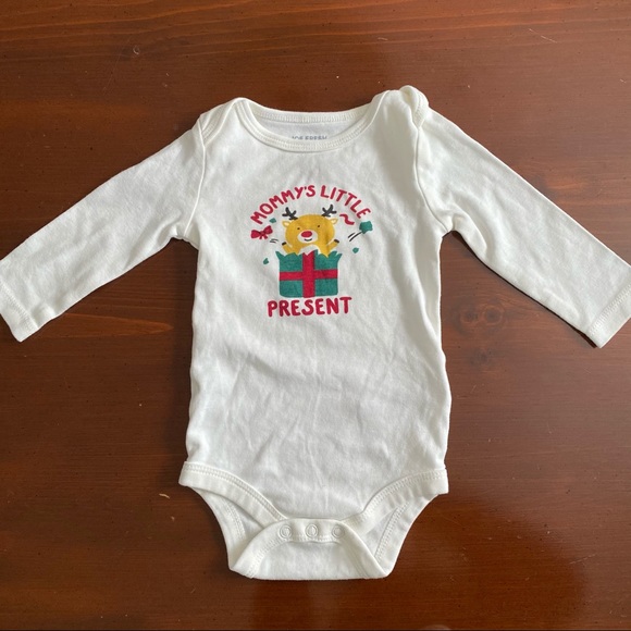 Christmas long sleeved 2 pack - Picture 2 of 7